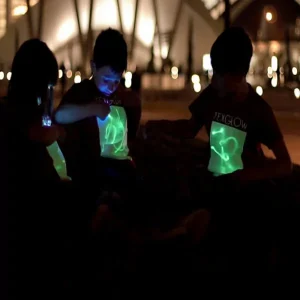 camisetas fotoluminiscentes que brilla en la oscuridad para niños y niñas de la marca texglow
