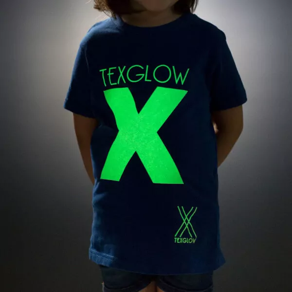 camisetas fotoluminiscentes que brilla en la oscuridad para niños y niñas de la marca texglow modelo nite x