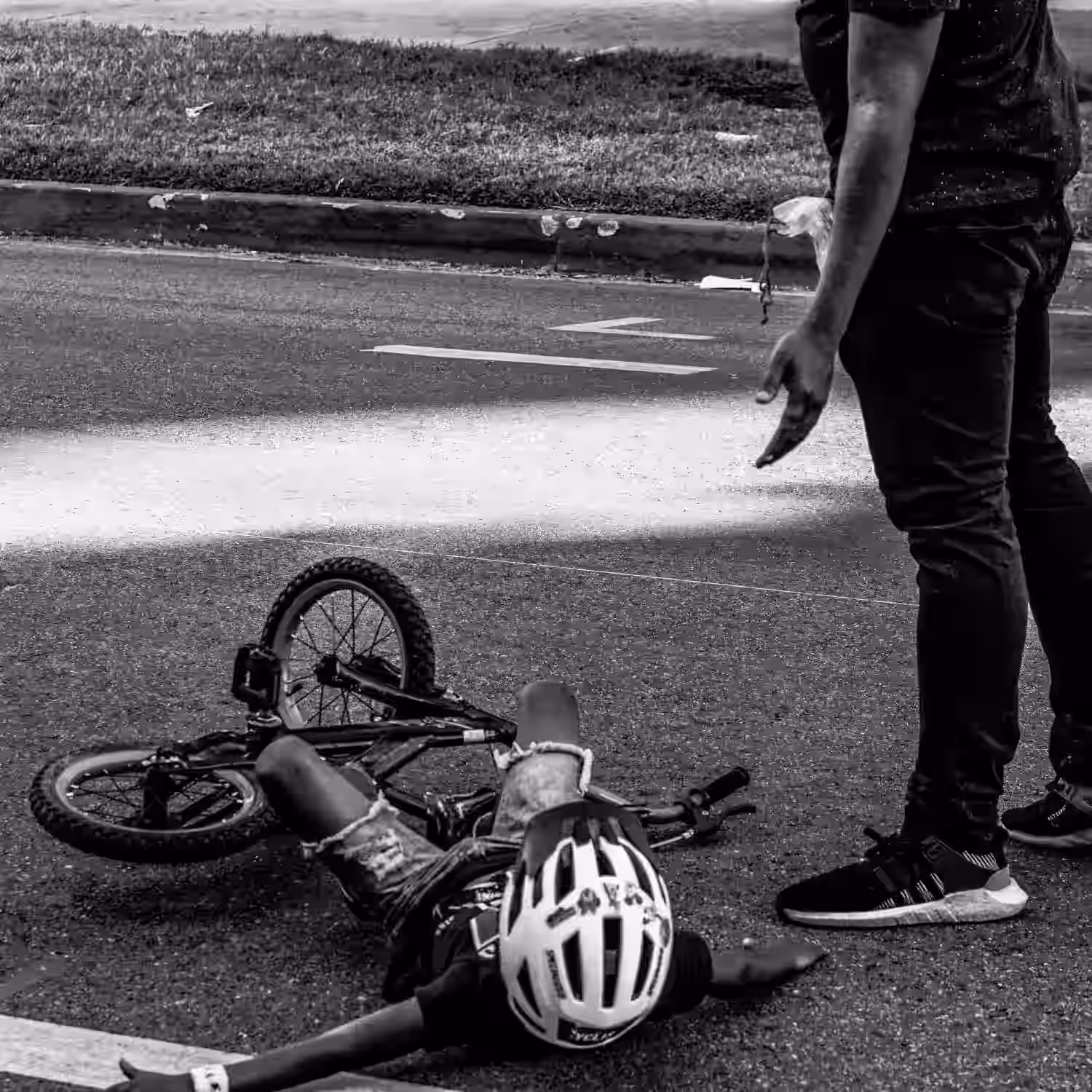 consecuencias-no-llevar-chaleco-reflectante-ninos-visibilidad-movilidad-urbana-texglowco